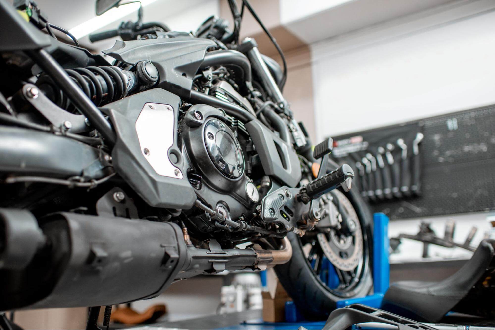 Moto naked: o que é e quais os modelos que dominam as ruas